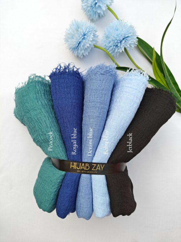2024/03/1000010278-scaled.jpg crinkled cotton hijabs